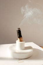 Load image into Gallery viewer, Round Palo Santo Holder