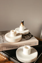 Load image into Gallery viewer, Round Palo Santo Holder