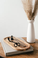 Load image into Gallery viewer, Decorative wood tray