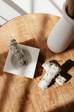 Load image into Gallery viewer, Marble Smudging Dish
