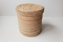 Load image into Gallery viewer, Hand Woven Lidded Basket- Medium

