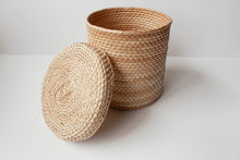 Load image into Gallery viewer, Hand Woven Lidded Basket- Medium
